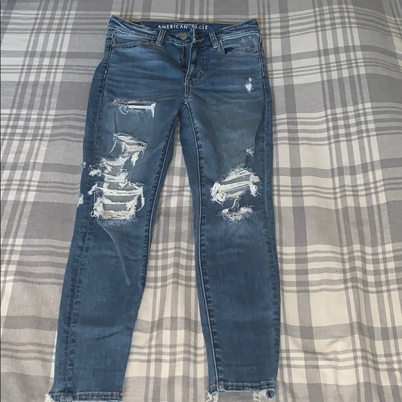 American Eagle Outfitters Denim - Distressed Super Hi-Rise Jegging